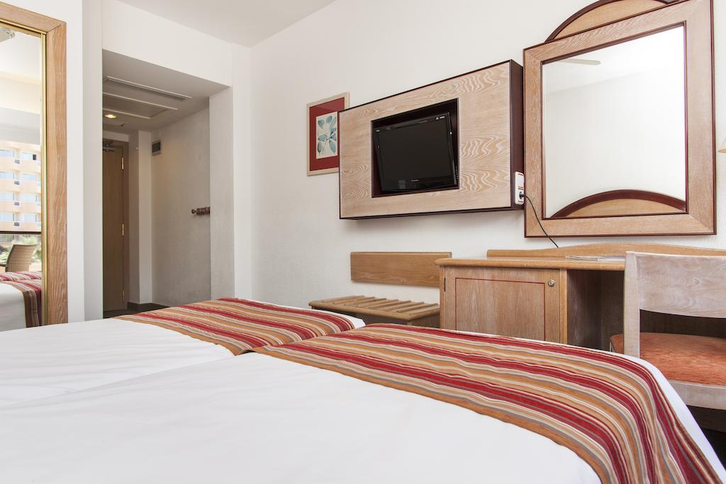 קאלה מילור Hotel Sumba חדר תמונה